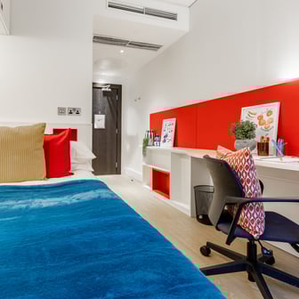 Premium En Suite - Image 1